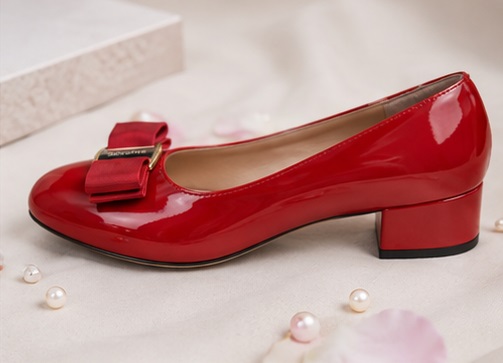 Women’s Red Patent Bow Block Heel Pumps - Image 2