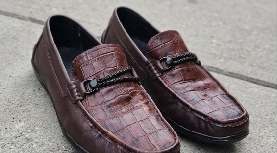 Men's Premium Croc-Embossed Driving Loafers - Image 2