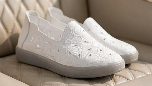 Women’s White Floral Cutout Slip-On Platform Shoes - Image 6