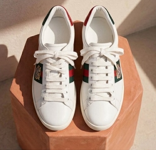 Embroidered Feline Web Leather Low-Top Sneakers - Image 3