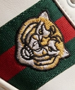 Embroidered Feline Web Leather Low-Top Sneakers - Image 7