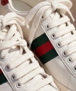 Embroidered Feline Web Leather Low-Top Sneakers - Image 9