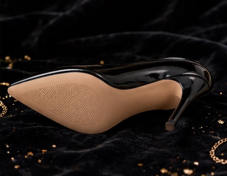 Women’s Black Patent Pointed-Toe High Heel Pumps - Image 4