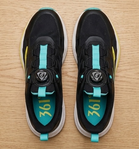 Black Aqua Dial-Fit Performance Running Sneakers - Image 4