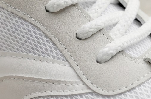 Classic White Mesh Gum Sole Casual Sneakers - Image 6
