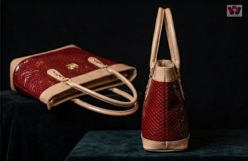 Burgundy & Beige Textured Structured Tote Handbag - Image 3
