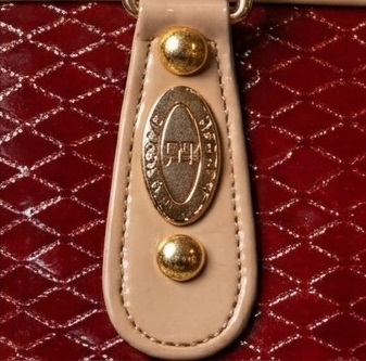 Burgundy & Beige Textured Structured Tote Handbag - Image 5