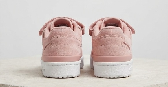 Adidas Originals Forum Low Suede Sneakers - Image 3