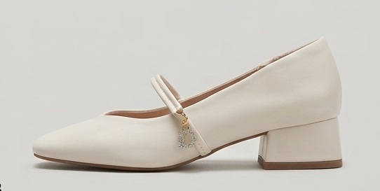 Pearl Charm Accent Mary Jane Block Heel Pumps - Image 2