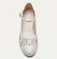 White Cutout Low Heel Mary Jane Shoes - Image 3