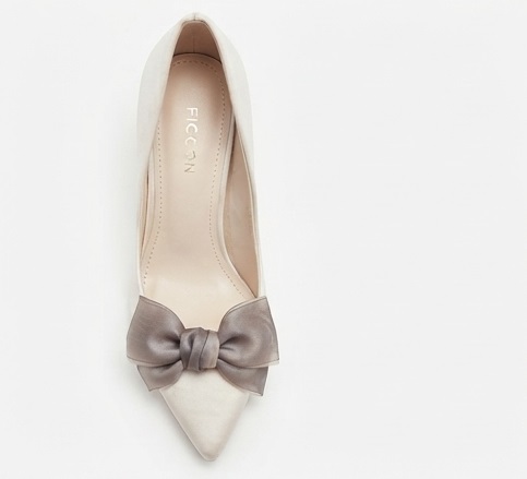 White Pointed-Toe High Heels with Grey Bow Accent - Image 4